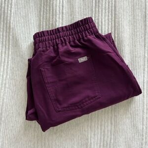 Figs: Deep Purple Zamora High Waisted Jogger Scrub Pants (Size Large Tall)
